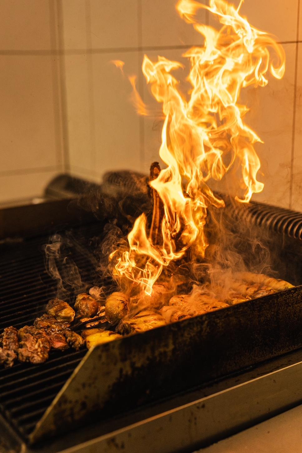 Al Magnum Gallery 24